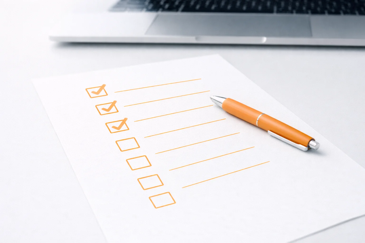 Infografía de asesoría de ventas B2B personalizada para resolver bloqueos comerciales